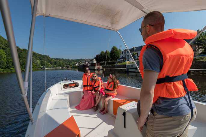Boutique de l'écluse Location bateau 2